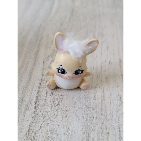 Mini blushing Easter Bunny toy figure rabbit fluff - Picture 1 of 4